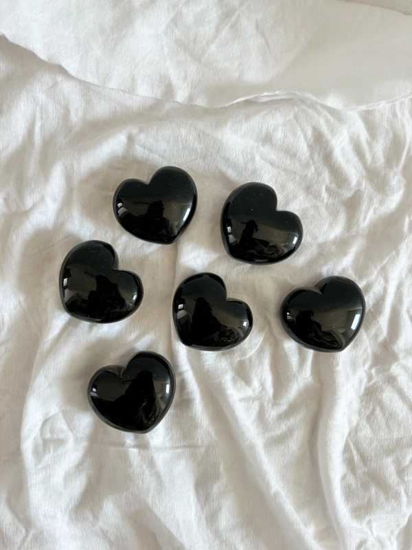 cuore in Ossidiana Nera